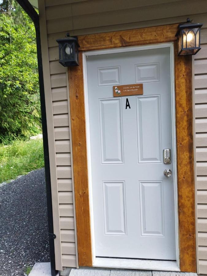 Beautiful Maple Ridge Farm Cabin Unit A Exteriér fotografie